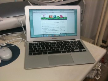 20110204MacBookAir01.jpg